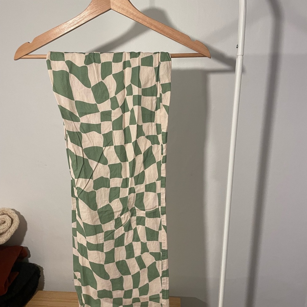 Green and Light Pink Checkered Women's Set
